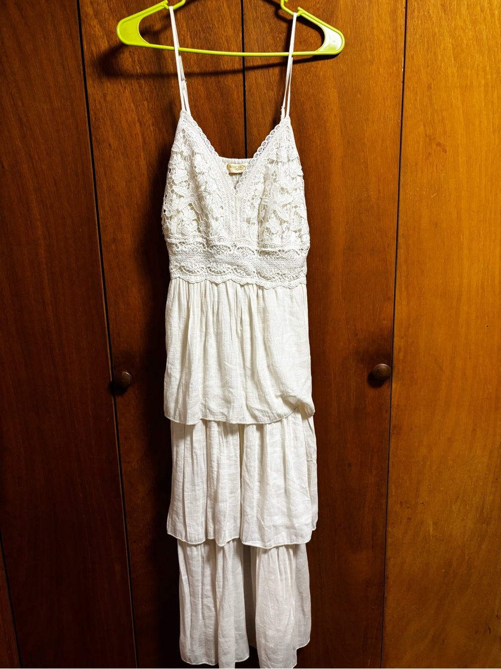 Bohemian White Lace Tiered Maxi Dress with Spaghetti Straps